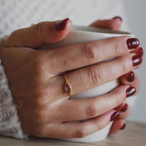 Anel com Ametista – Amélia – Coleção Superwoman