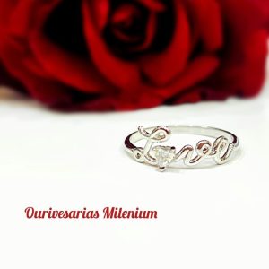 Anel Love com Zircónia