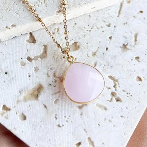 Colar com Quartzo Rosa Gabriela
