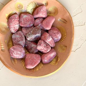 Thulite